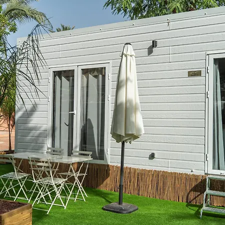 Palmeras Camping 2*